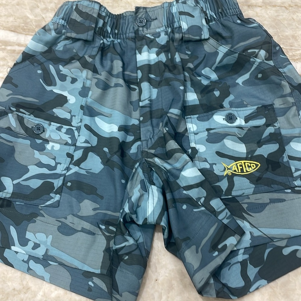 Aftco sizes 28 boys shorts